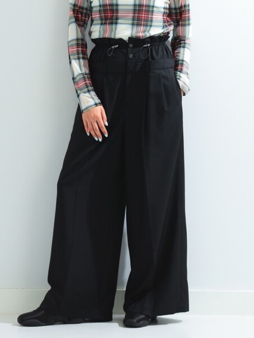 Black Wide-Leg Trousers (Japan)